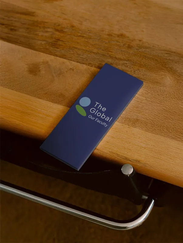 Material de admisión con el mismo sistema gráfico.